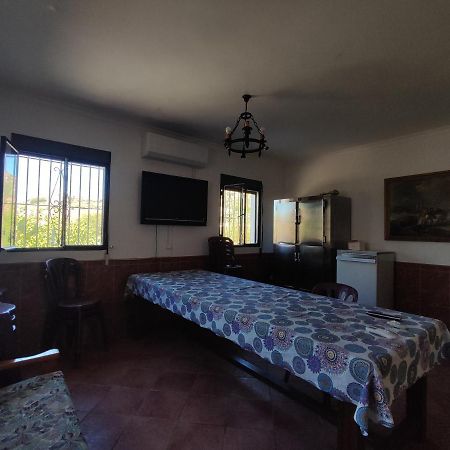 Alojamiento Rural Huerta Mandre Cuevas del Becerro Luaran gambar