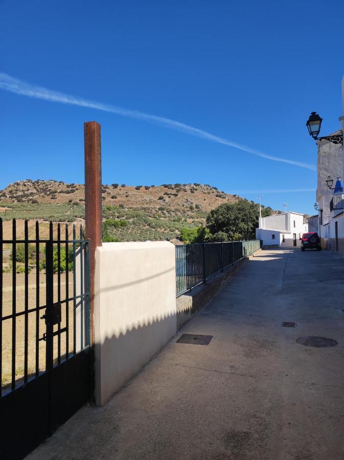 Alojamiento Rural Huerta Mandre Cuevas del Becerro Luaran gambar