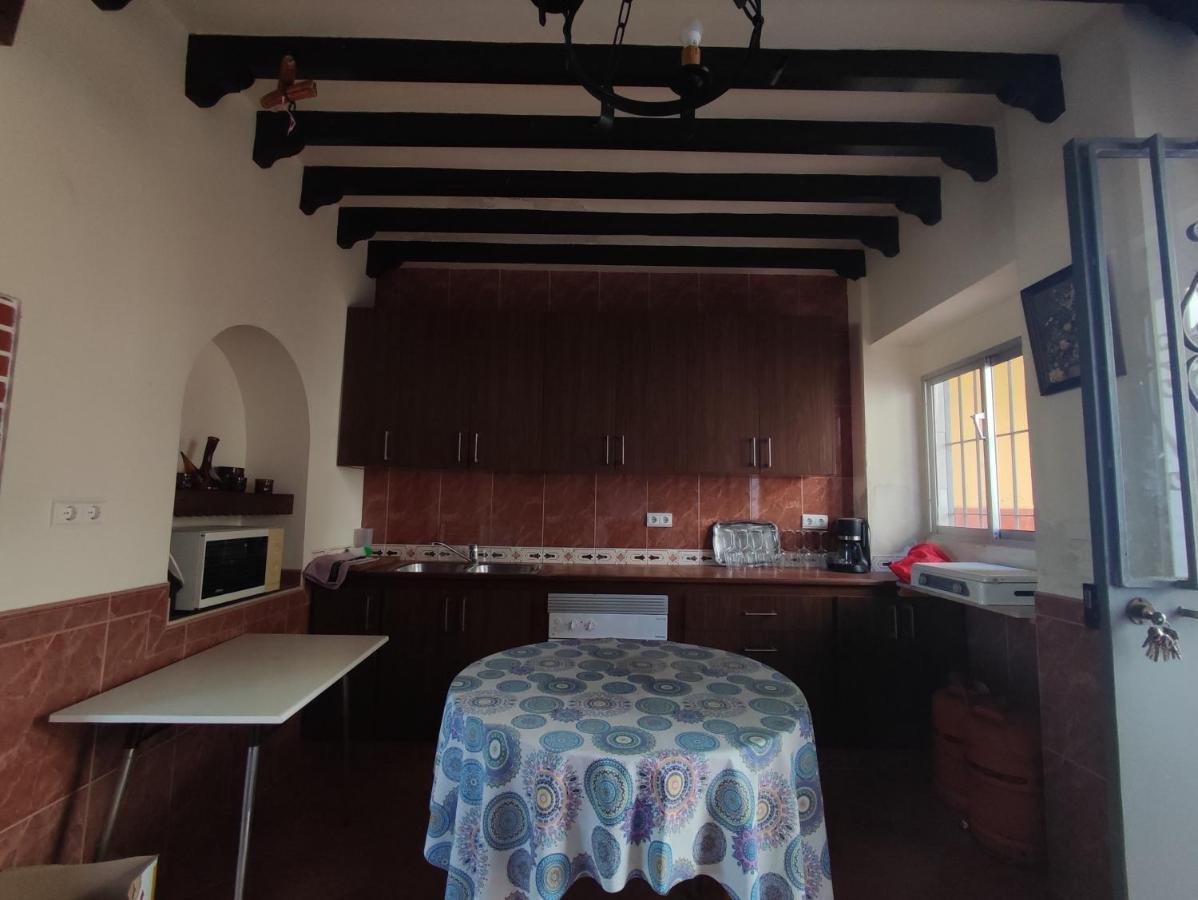 Alojamiento Rural Huerta Mandre Cuevas del Becerro Luaran gambar